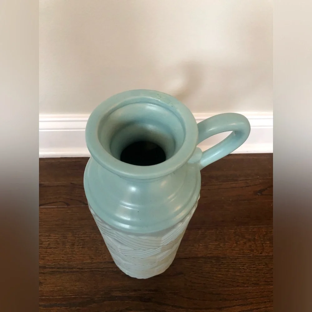 Bed Bath & Beyond Large Sea Blue Herringbone Decor Jug Bottle Pitcher Vase - EUC
